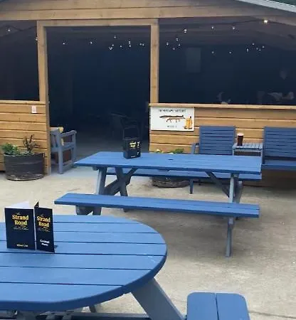 The Road فلاكارّاغ